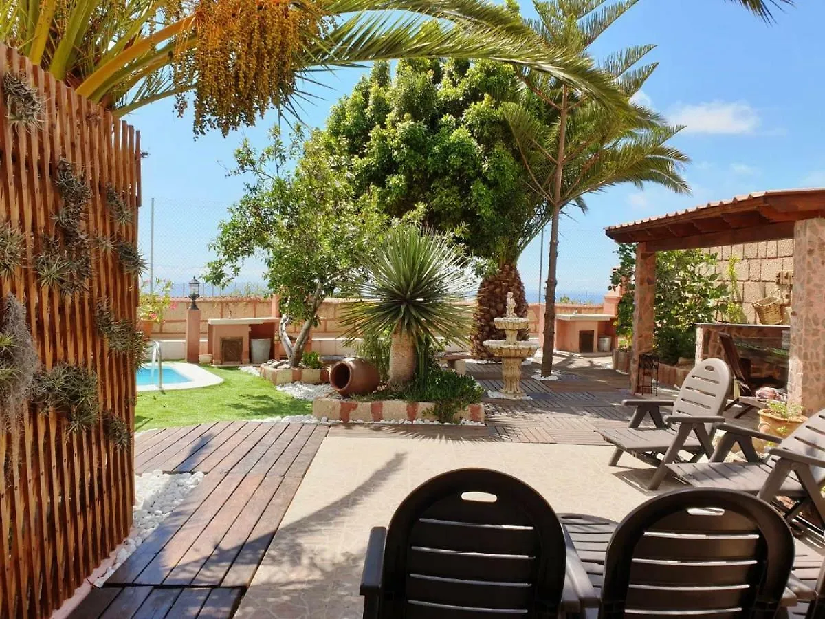 Villa Almendro à Arico Viejo Hébergement de vacances
