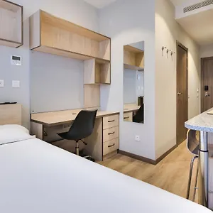  Hostel Livensa Living Feria Spanien